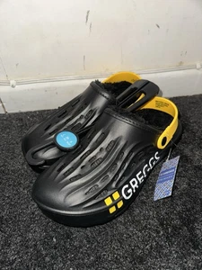 Primark x Greggs Logo Fleece Lined Clogs Limited Edition 2022 - Size UK 6 - NWT - Picture 1 of 13