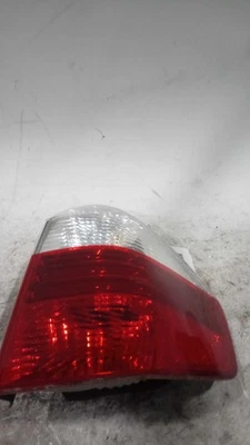 Conjunto de luz trasera derecha usado se adapta a: BMW X3 2008 cuarto montado derecho grado A Foto 1 de 4