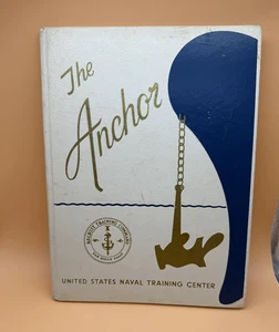 THE ANCHOR YEARBOOK, RECRUIT TRAINING COMMAND SAN DIEGO,COMPANY 77-088 - Picture 1 of 8