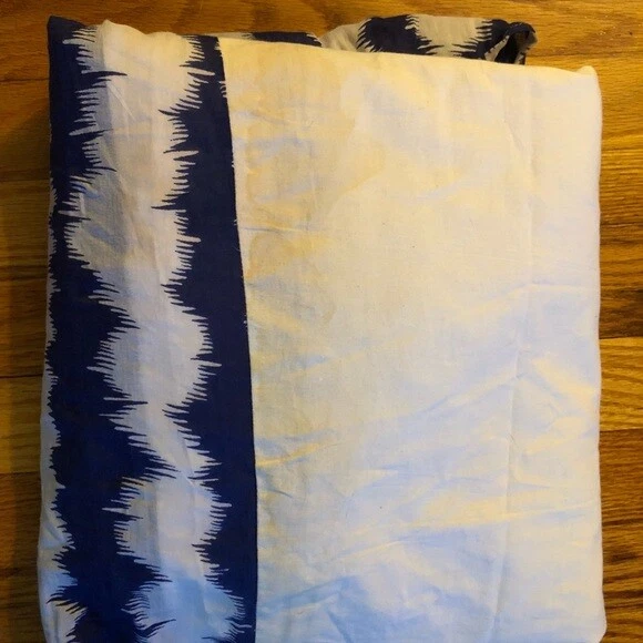 Falda de cama doble Anthropologie Pavo azul y blanca Foto 1 de 1