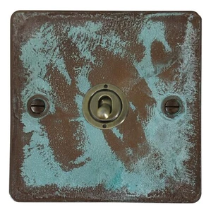Interruptor de luz de palanca de 1 o 2 vías G&H FV381-AB placa plana Verdigris - Imagen 1 de 1