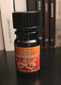 Black Phoenix Alchemy Lab BPAL 5 ml Fuzzy Peach Sweater and A Mug of London Fog - Picture 1 of 1
