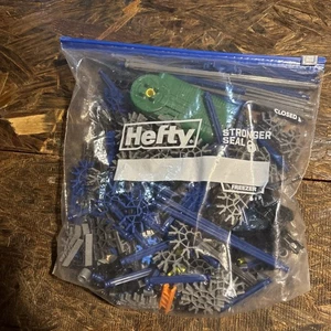 Eine Tüte zufälliger K’Nex - Bild 1 von 2