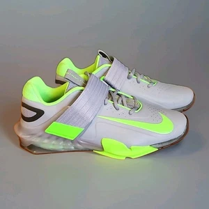 NUOVE scarpe da sollevamento pesi Nike Savaleos da uomo taglia 11,5 allenamento palestra CV5708-401 - Foto 1 di 5