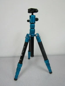 MeFOTO RTSABLU RoadTrip S Travel Tripod (Aluminum, Blue) - Max Ld 17.64 lb (a) - Picture 1 of 12