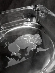 Vintage Etched Glass Buffalo Ashtray - Picture 1 of 10