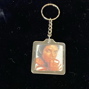 Vintage Michael Jackson Schlüsselanhänger 80er Jahre Popmusik Memorabilia Sammlerstück selten - Bild 1 von 6