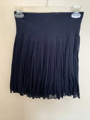 Minifalda negra plisada para mujer Iisli talla mediana  Foto 1 de 4