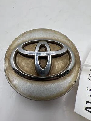 Tapa central de llanta de aleación Toyota Sienna Highlander Avalon OEM 4260307010 Foto 1 de 2