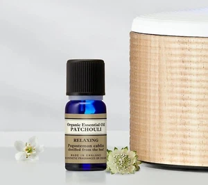 Neal's Yard Remedies Patchouli Organic Essential Oil 10ml - Picture 1 of 2