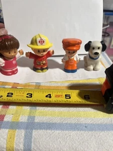 Fisher Price Little People Bomberos y Perro Niña Con Gato - Imagen 1 de 3