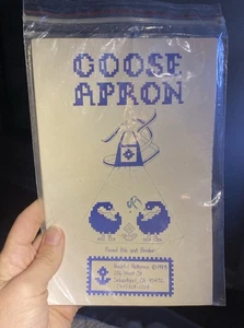 Goose Apron by Peaceful Patterns 1984 - Picture 1 of 6