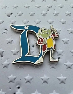 DISNEY - DLR MR. TOAD Disneyland D Figuren 2019 Hidden Mickey Pin  - Bild 1 von 3