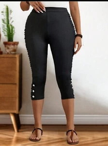 NEW Shein Emery Rose 4XL Black Cropped Leggings Ruched Side Buttons Plus Size - Picture 1 of 13