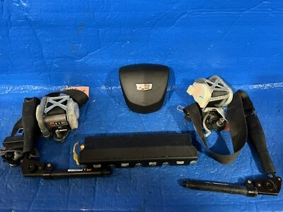 Колесо водителя и коленная подушка безопасности и ремни безопасности для Cadillac ATS 2015-2016 годов выпуска - Изображение 1 из 4