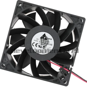 Ein neuer Delta FFB0924EHE 9238 24V 0,75A 9CM 2-Draht Inverter Lüfter - Bild 1 von 3