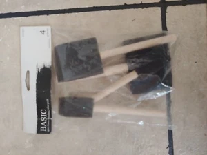 Basic , 4pc Foam Brush Set By Walmart. WM501 UPC 817738015011 - Picture 1 of 1