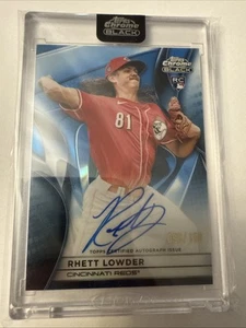 2025 TOPPS CHROME BLACK RHETT LOWDER ROOKIE BLUE REFRACTOR AUTO 93/150 REDS RC - Picture 1 of 2