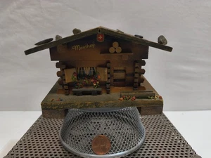Vintage Swiss Chalet Music Box Wood Souvenir Wind Up Trinket Box - Picture 1 of 6