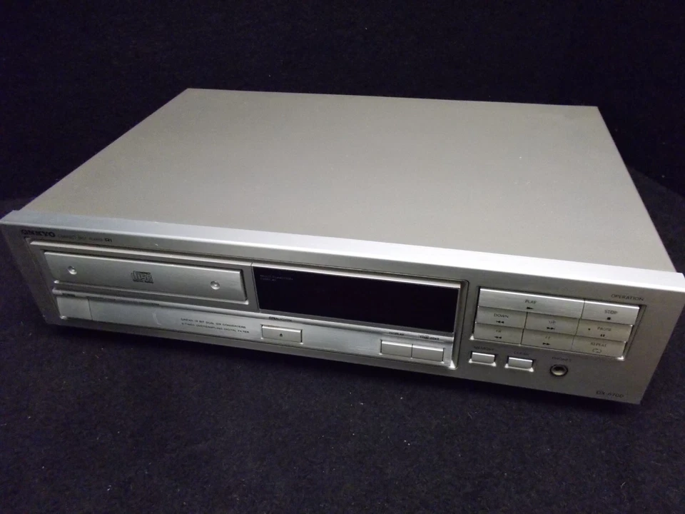 Onkyo DX-6700, CD Player, Silver Defective #IK-584 - Image 1 of 3