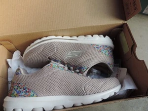 Skechers Performance 124469/TPE Taupe Go Walk Classic-rose breeze womens size 5 - Picture 1 of 6