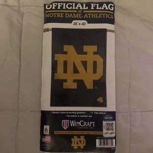 NEW ☘️ NOTRE DAME Athletics IRISH OFFICIAL FLAG 28"X40" New in Package ☘️ NCAA - Picture 1 of 3