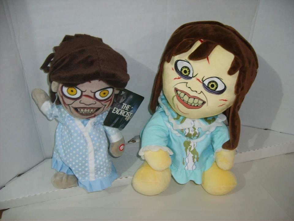 The Exorcist Regan Animated Walking Talking Plush 13"warner Bros Horror Doll