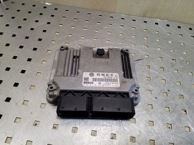 VW CADDY II Variant 9K9B Engine Control Unit 03G906021HS 0281013681 26066905 - Immagine 1 di 3