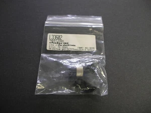 IFM, Efector L33602Field Conector Cableable Enchufe 3 Pin Hembra M8 Adaptador de Montaje - Imagen 1 de 2