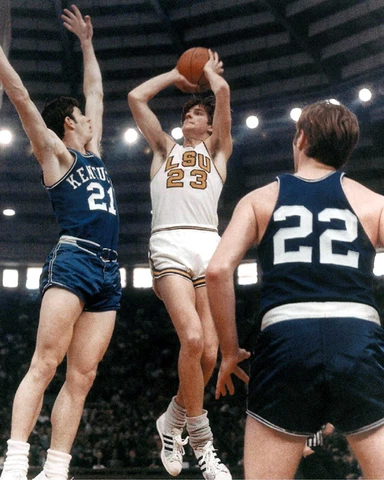 'Pistol' PETE MARAVICH Glossy 8x10 Photo LSU Tigers vs Kentucky Poster Print Cover