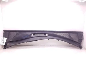 04 05 06 07 Lexus RX400H Cowl Vent Panel - Picture 1 of 12