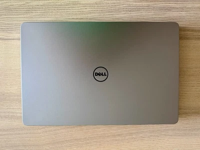 Portátil Dell Inspiron 17 7737 Foto 1 de 4