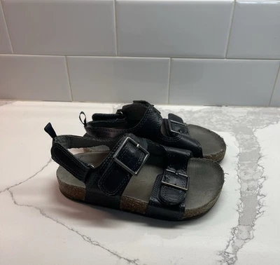 Sandalias Oshkosh niño pequeño talla 10M azul marino Foto 1 de 3