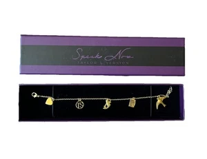 Official Taylor Swift Speak Now Charm Bracelet SOLD OUT Brand New Story Of Us - Picture 1 of 7