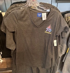 New 2025 Disneyland 70th Anniversary V-Neck Tshirt Sz L Mickey Head Park Rides - Picture 1 of 2