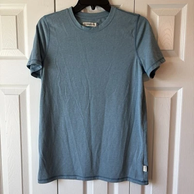 Camiseta Magellan Outdoors Fish Gear Calce Clásico Azul Manga Corta Niños XL 18-20 Foto 1 de 4