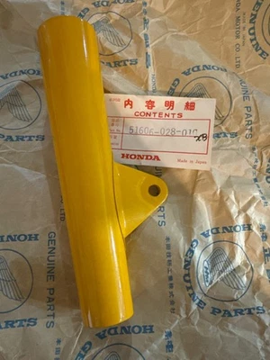 *1EA OEM HONDA CUBIERTA HORQUILLA DELANTERA IZQUIERDA CT90K1 69 AMARILLO BRILLANTE 51606-028-010XB KSF Foto 1 de 4