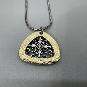 Brighton Highland Park Silver Gold Tone Hammered Medallion 18” Pendant Necklace - Picture 1 of 8
