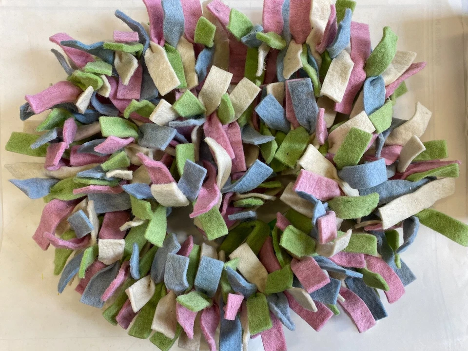 Guirnalda de fieltro de Pascua de 6 pies decoración navideña pasteles habitación infantil trapo de ducha de bebé Foto 1 de 1