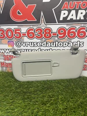 Quebra-sol esquerdo 14-19 KIA SOUL - Imagem 1 de 4