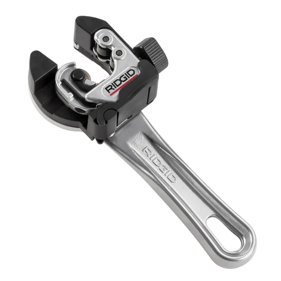 RIDGID Pipe Ratcheting Cutter 1/4"-1-1/8" Close Quarters Quick Cutting Copper - Image 1 of 4