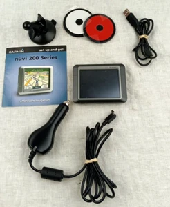 GARMIN NUVI 260 - Picture 1 of 3