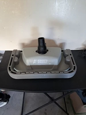 Kreepy Krauly Great White 吸力侧地面游泳池清洁剂 - 二手 — 第 1/4 张图片