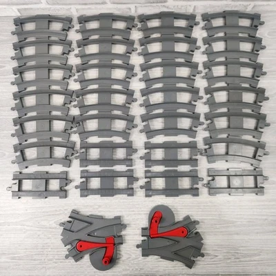 Lego Duplo Train Track Lote de 30 Peças 22 Curvas 6 Retas 2 Interruptores - Imagem 1 de 4