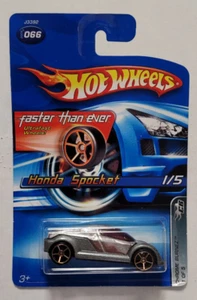 2005 Hot Wheels HONDA SPOCKET W/ FTE Wheels + Protector Pack - Picture 1 of 5