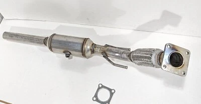 2011 2012 2013 2014 2015 Volkswagen Jetta 4 Cyl. 2L catalytic converter - Image 1 of 4