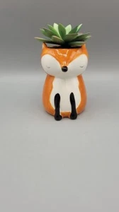 Entzückender FUCHS Pflanzgefäß mit Kunstpflanze für Pflegeleicht Extra Niedlicher Faktor! - Bild 1 von 6