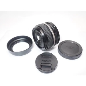 Nikon NIKKOR Z 40mm F/2 (Special Edition) -Near Mint- - Picture 1 of 11