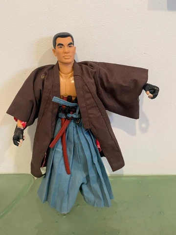 Action Figure 1:6 Hasbro GI Joe 2001 Samurai Set Kitbash Custom 12" Weapons Cover
