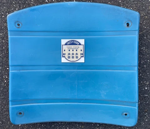 Original NY Yankees Stadium Seat Bottom 19 inch w Last Season Plaque & MLB Holo Cover